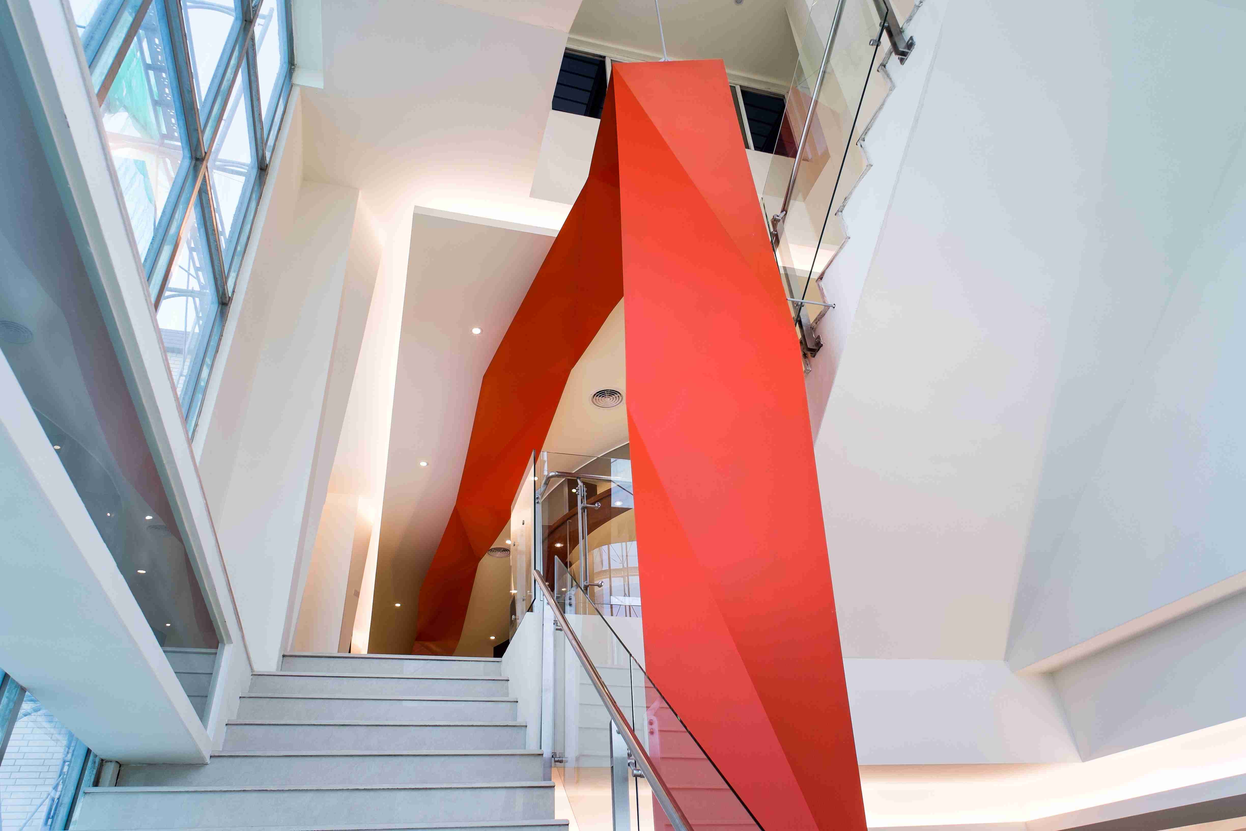 kyid Commercial office space content